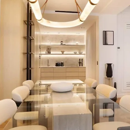 فندق مبيت وإفطار Louvre Rivage Apartments 3*