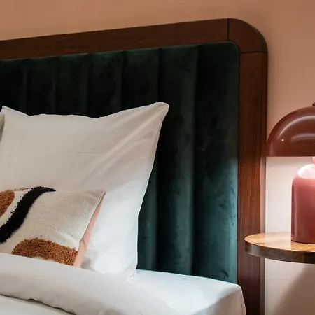 فندق مبيت وإفطار Louvre Rivage Apartments